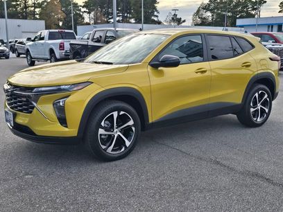 Used 2024 Chevrolet Trax RS