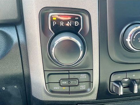 Used 2016 RAM 1500 Express AWD/4WD image 16