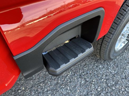 New 2026 Ford F350 XLT w/ XLT Premium Package image 17