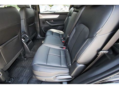 Certified 2026 MAZDA CX-90 3.3 Turbo w/ Preferred Package AWD/4WD image 12