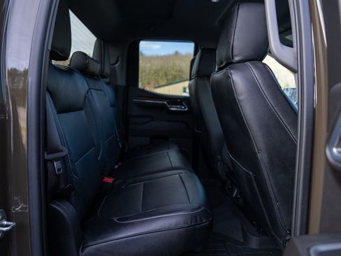 Used 2023 GMC Sierra 1500 Elevation image 14