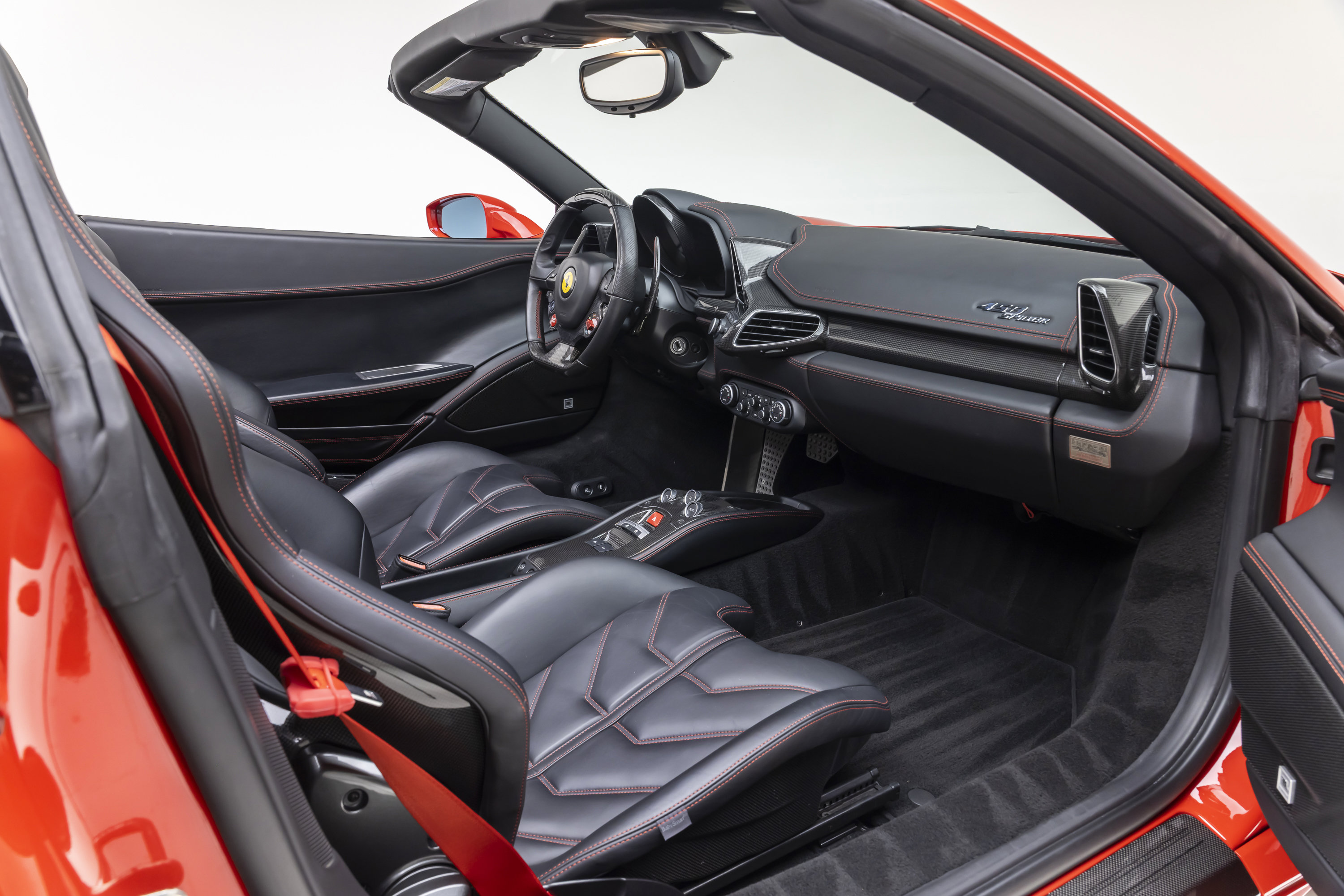Certified 2013 Ferrari 458 Spider RWD image 53