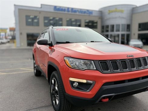 Used 2018 Jeep Compass Trailhawk w/ Leather Interior Group image 12