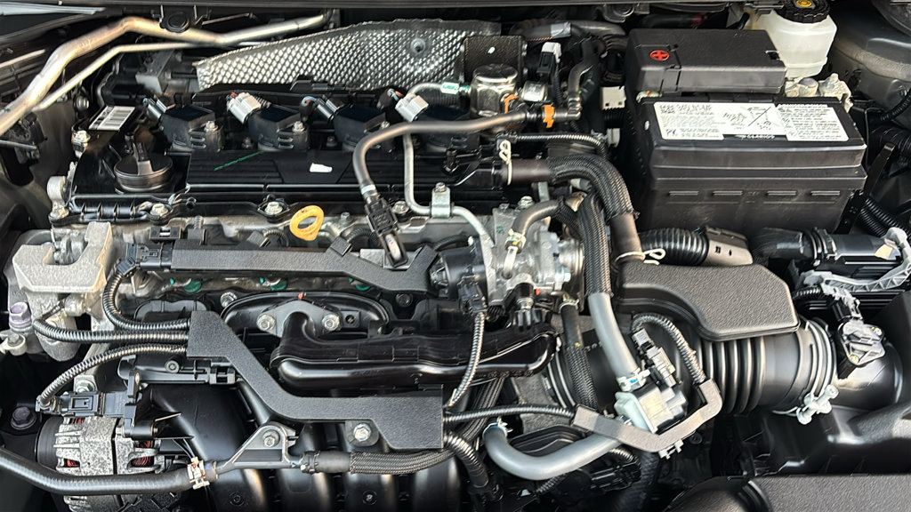 Used 2025 Toyota Corolla SE FWD image 32
