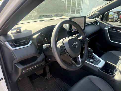 Used 2024 Toyota RAV4 XSE w/ Advanced Technology Package image 11