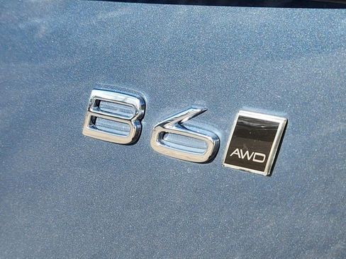 New 2025 Volvo XC90 B6 Plus w/ Protection Package Premier image 17