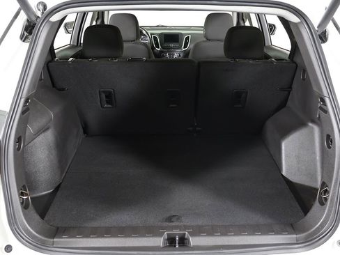 Used 2023 Chevrolet Equinox LT image 19