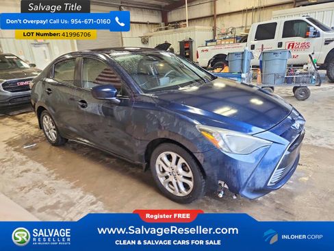 Used 2018 Toyota Yaris iA image 5