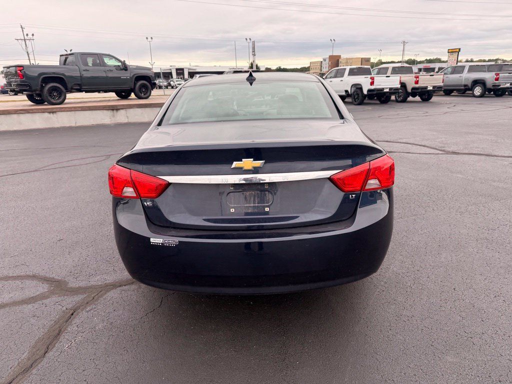 Used 2018 Chevrolet Impala LT FWD image 6