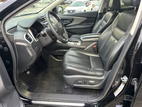 Used 2023 Nissan Murano SV image 9