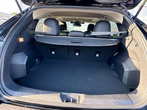 Certified 2025 Subaru Crosstrek 2.5i Limited w/ Crosstrek Mirror Package image 35