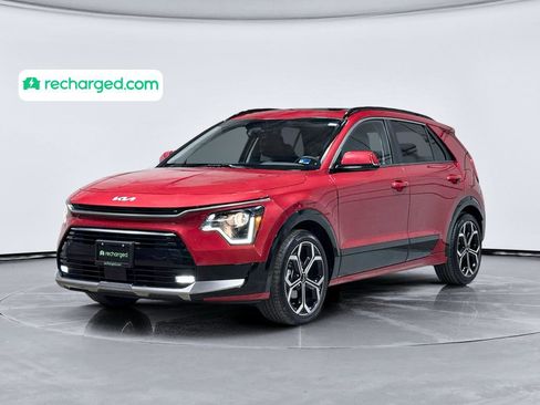 Used 2023 Kia Niro EX Touring FWD image 1