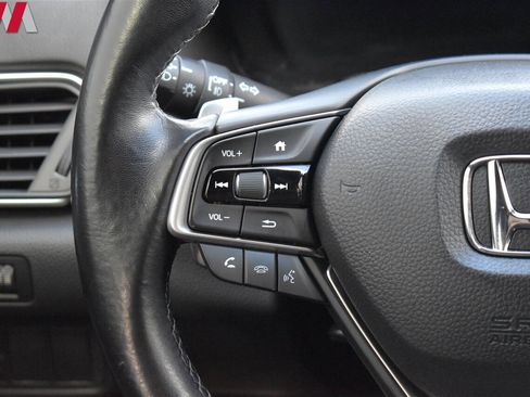 Used 2019 Honda Accord Sport image 14