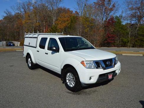 Used 2014 Nissan Frontier SV w/ SV Value Truck Package image 56