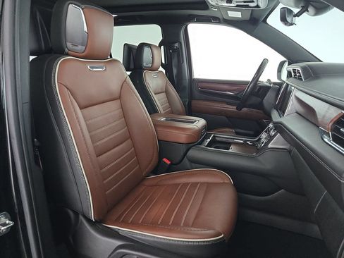 Used 2023 GMC Yukon Denali Ultimate AWD/4WD image 20