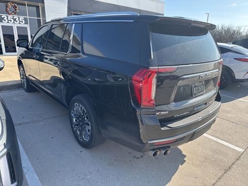 Used 2023 GMC Yukon XL Denali Ultimate image 2