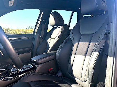 Used 2024 BMW X3 sDrive30i w/ Premium Package RWD image 6