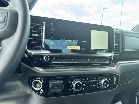 Used 2024 GMC Sierra 1500 Elevation image 22