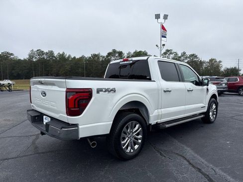 Used 2024 Ford F150 Lariat w/ FX4 Off-Road Package image 3