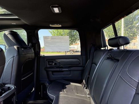 New 2026 RAM 2500 Limited AWD/4WD image 16