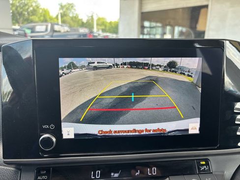 Used 2025 Toyota Camry LE FWD image 21