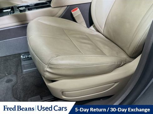 Certified 2022 Lincoln Corsair Standard w/ Premium Package image 21