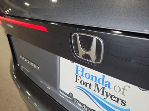 Used 2023 Honda Accord EX image 7