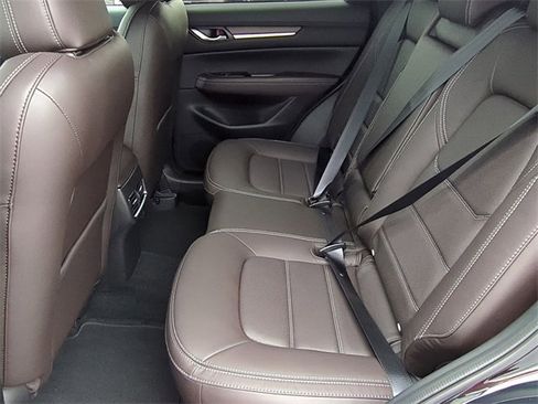 New 2025 MAZDA CX-5 Signature image 16
