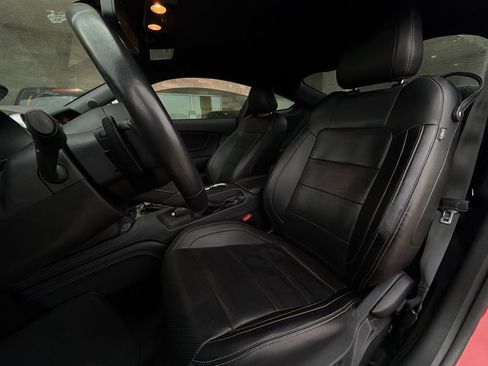 Used 2018 Ford Mustang GT Premium w/ Equipment Group 401A RWD image 5