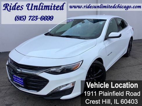 Used 2024 Chevrolet Malibu LT w/ Sport Edition FWD image 2