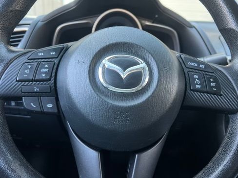 Used 2016 MAZDA MAZDA3 i Sport image 19