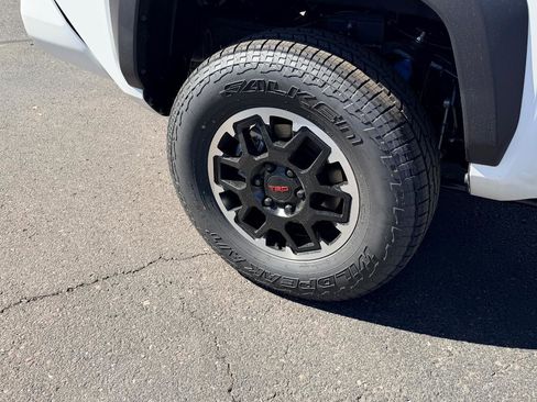New 2026 Toyota Tacoma TRD Off-Road image 10