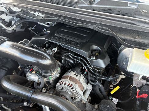 Used 2019 RAM 1500 Limited AWD/4WD image 62