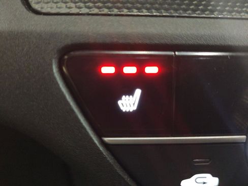 Used 2023 Honda CR-V EX image 12