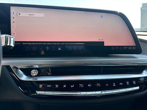 New 2025 Cadillac Lyriq Luxury image 19