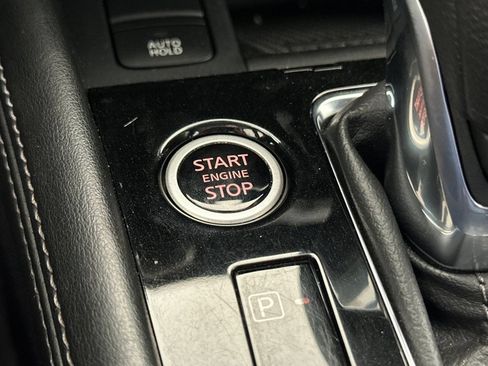 Used 2021 Nissan Kicks SV FWD image 22