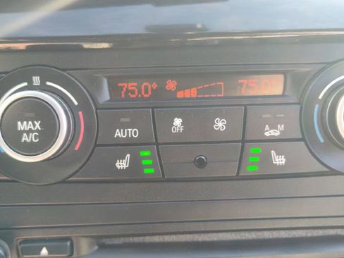 Used 2013 BMW 128i Convertible image 24