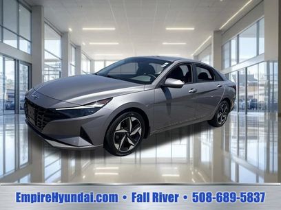 Used 2023 Hyundai Elantra SEL w/ Convenience Package