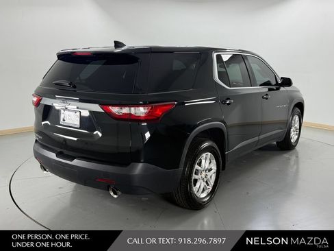 Used 2019 Chevrolet Traverse LS FWD image 6