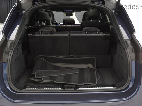 Used 2023 Mercedes-Benz EQS 450+ 4MATIC SUV w/ Acoustic Comfort Package image 30