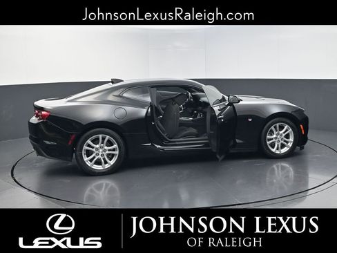 Used 2022 Chevrolet Camaro LS image 33