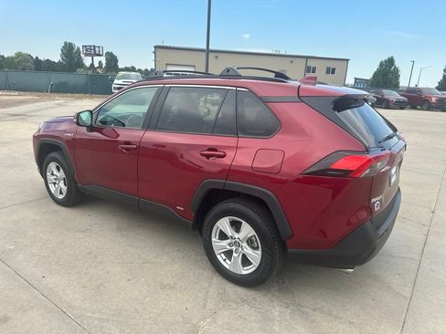 Used 2020 Toyota RAV4 XLE w/ Convenience Package AWD/4WD image 36