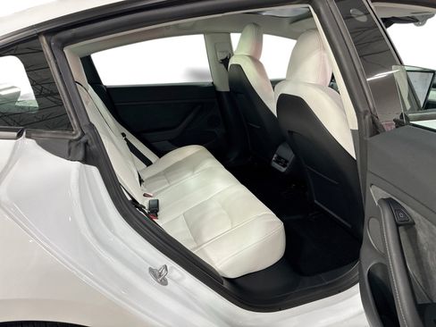 Certified 2023 Tesla Model 3 Standard Range RWD image 11