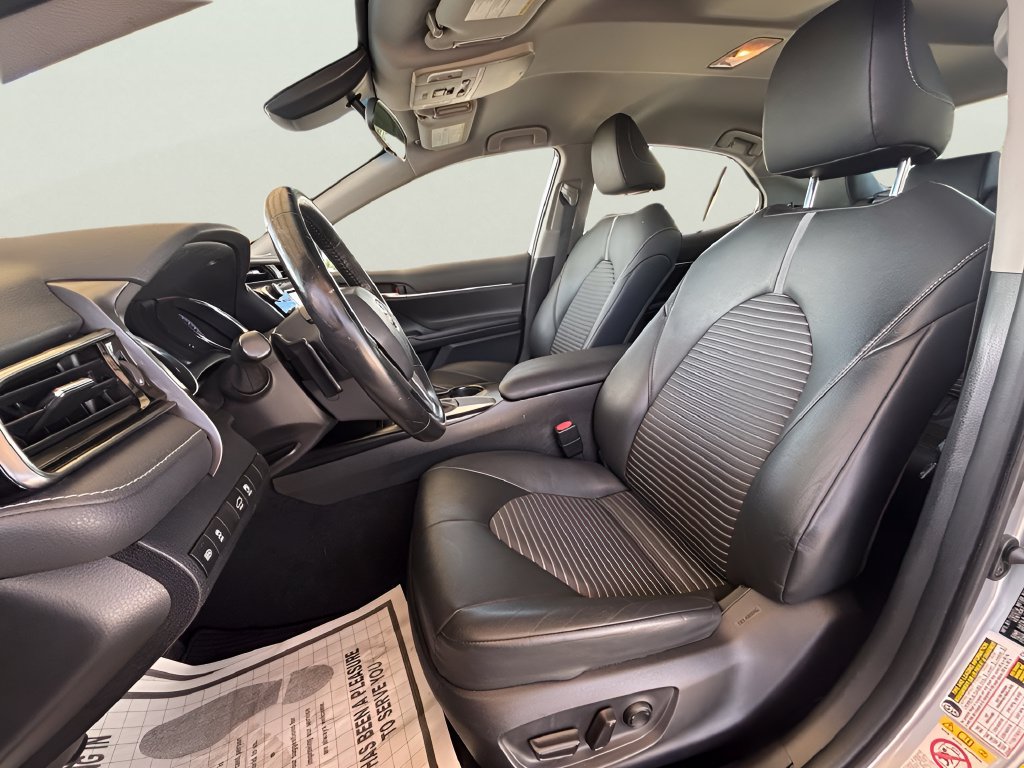 Used 2019 Toyota Camry SE FWD image 28