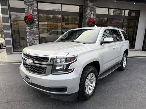 Used 2018 Chevrolet Tahoe LT image 16
