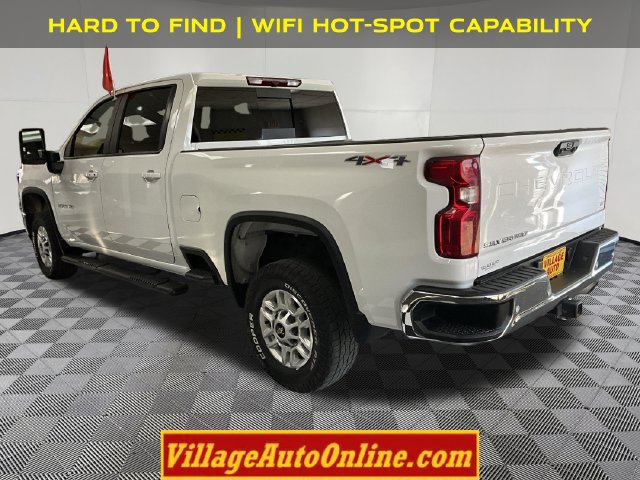 Used 2024 Chevrolet Silverado 2500 LT w/ Safety Package AWD/4WD image 2