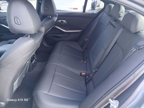 Used 2019 BMW 330i Sedan w/ Convenience Package RWD image 13