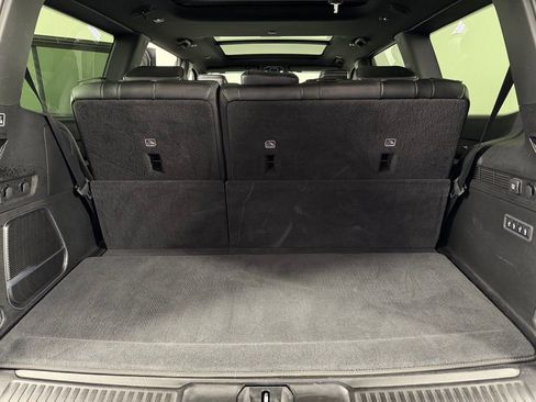 Used 2024 Jeep Wagoneer Series II image 31