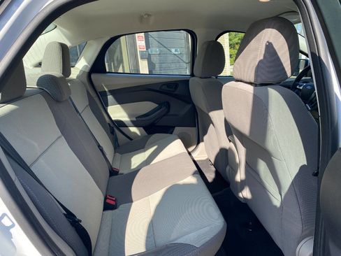 Used 2012 Ford Focus SE image 24