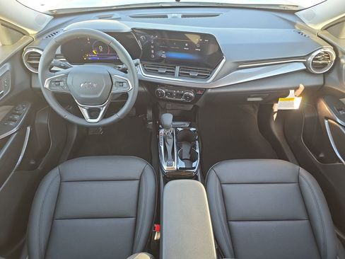 New 2026 Chevrolet Trax ACTIV w/ Driver Confidence Package FWD image 9